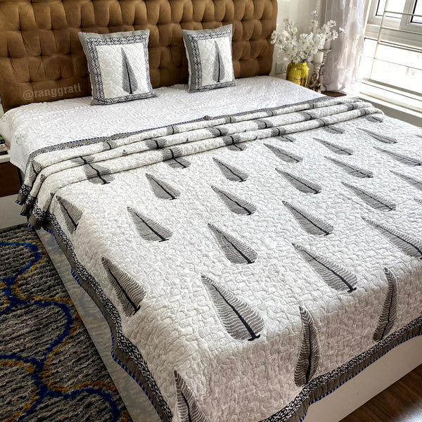 Grey Pine Quilted Bedcover In Mulmul Voile Reversible King Size