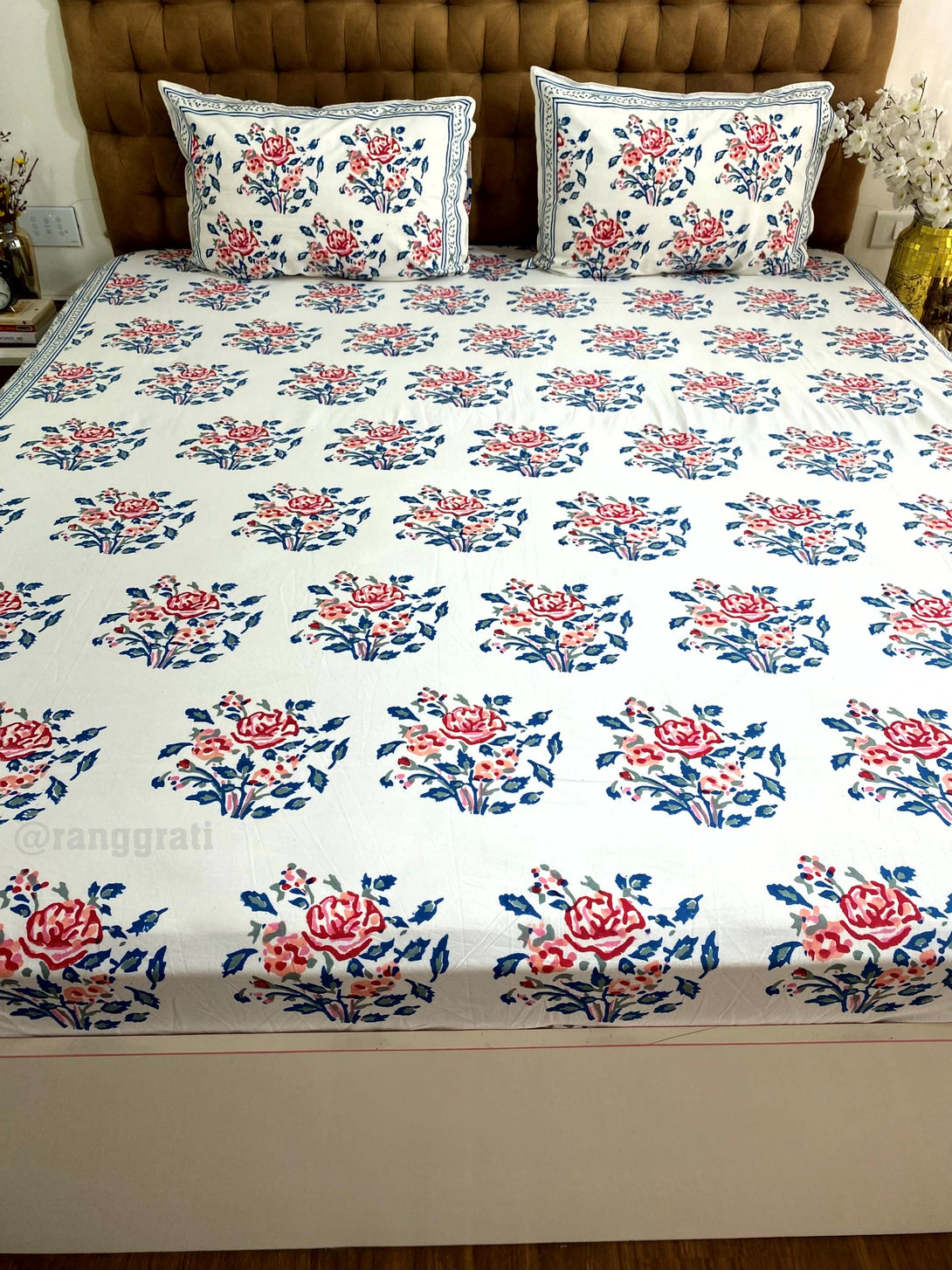 King Size Red Rose Blue Border Cotton Elastic Fitted Bedsheet Hand Block