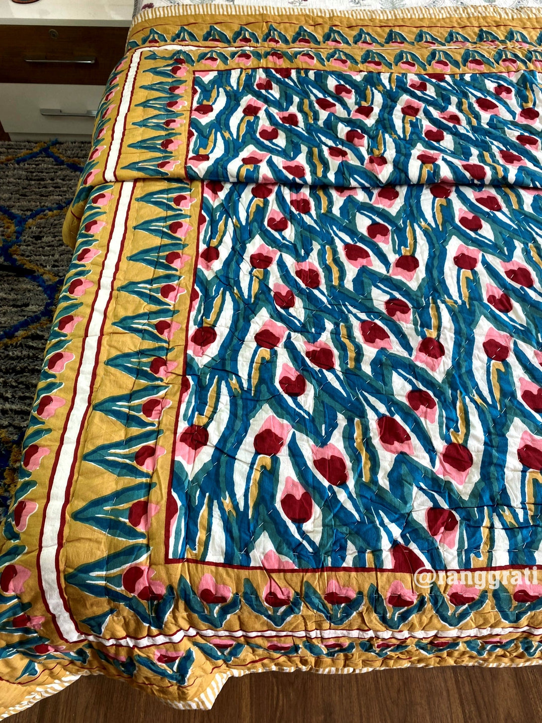 Beige Abstract Double Jaipuri Razai / Quilt Cotton King Size - razai