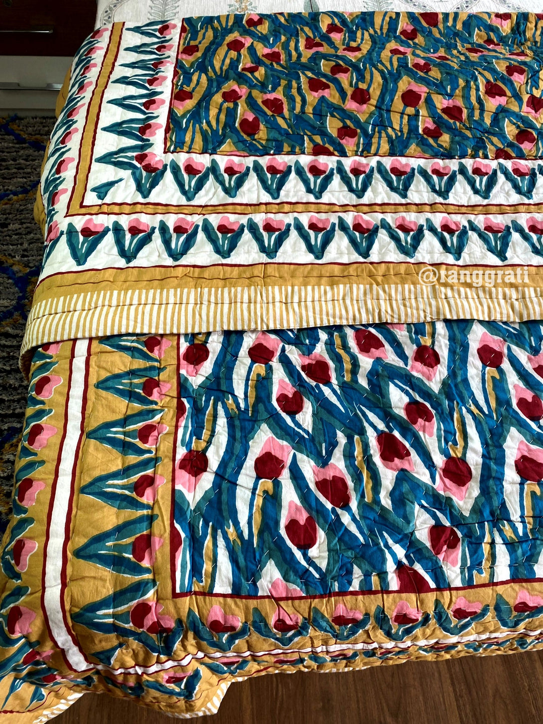 Beige Abstract Double Jaipuri Razai / Quilt Cotton King Size - razai