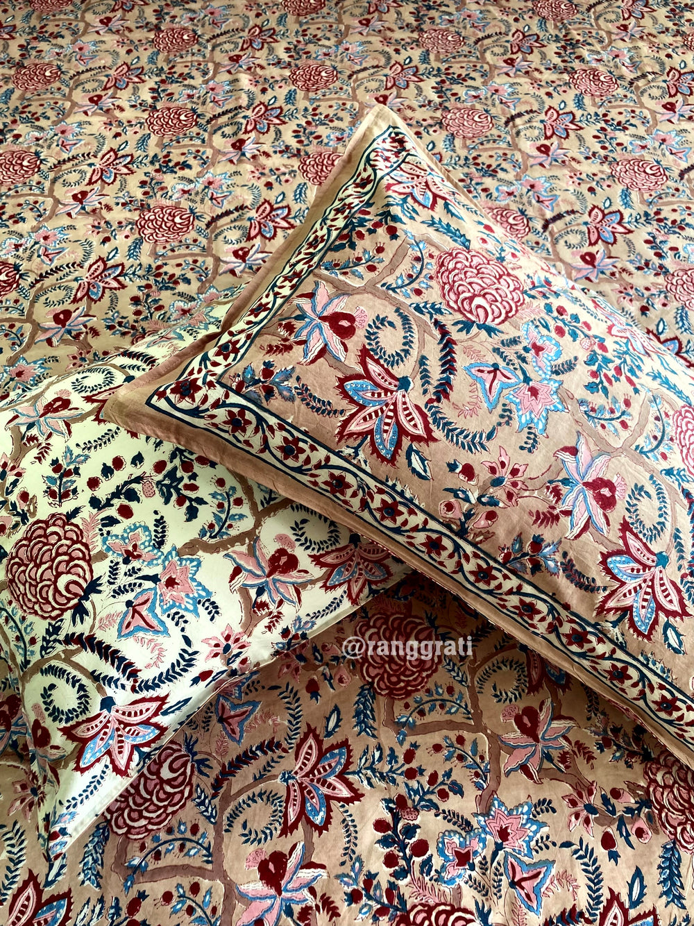 Beige Color Red Carnation Floral Hand Block Cotton King Size Bedsheet With Pillow Covers