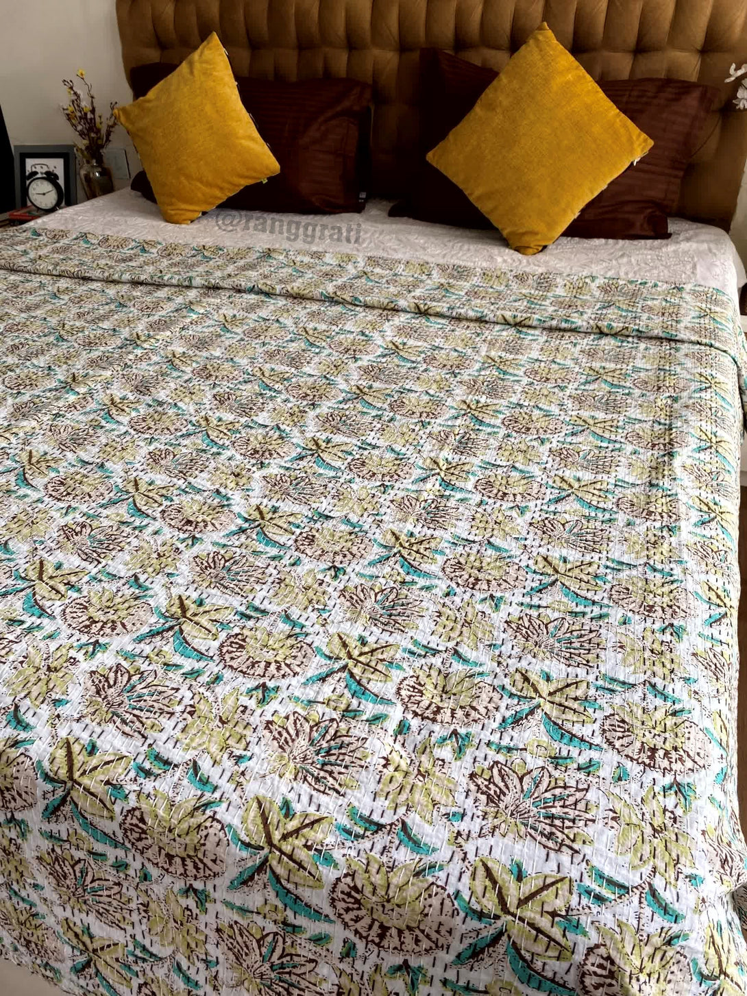 Beige Floral Kantha Bedcover For Double Bed King Size - Bedcover