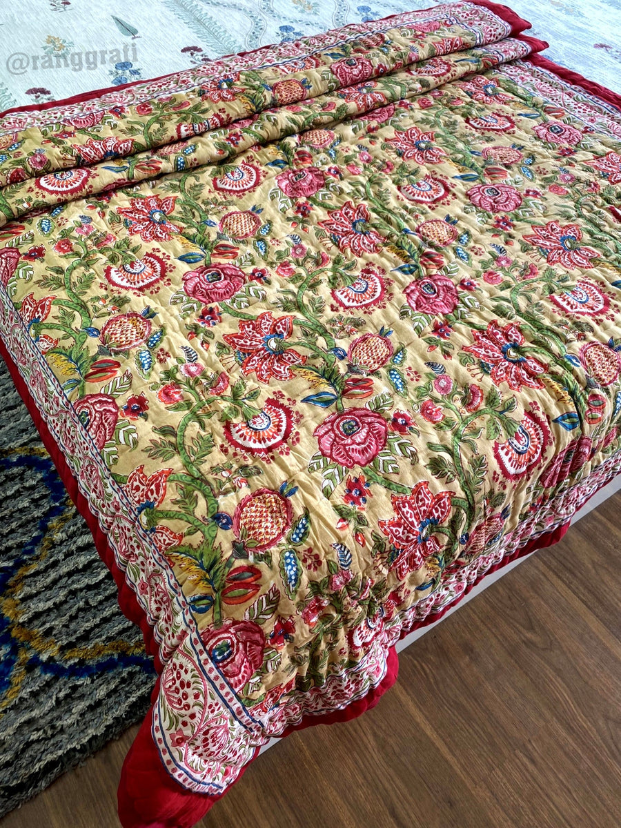 Beige Floral Single Bed Jaipuri Razai / Quilt Cotton Hand Block