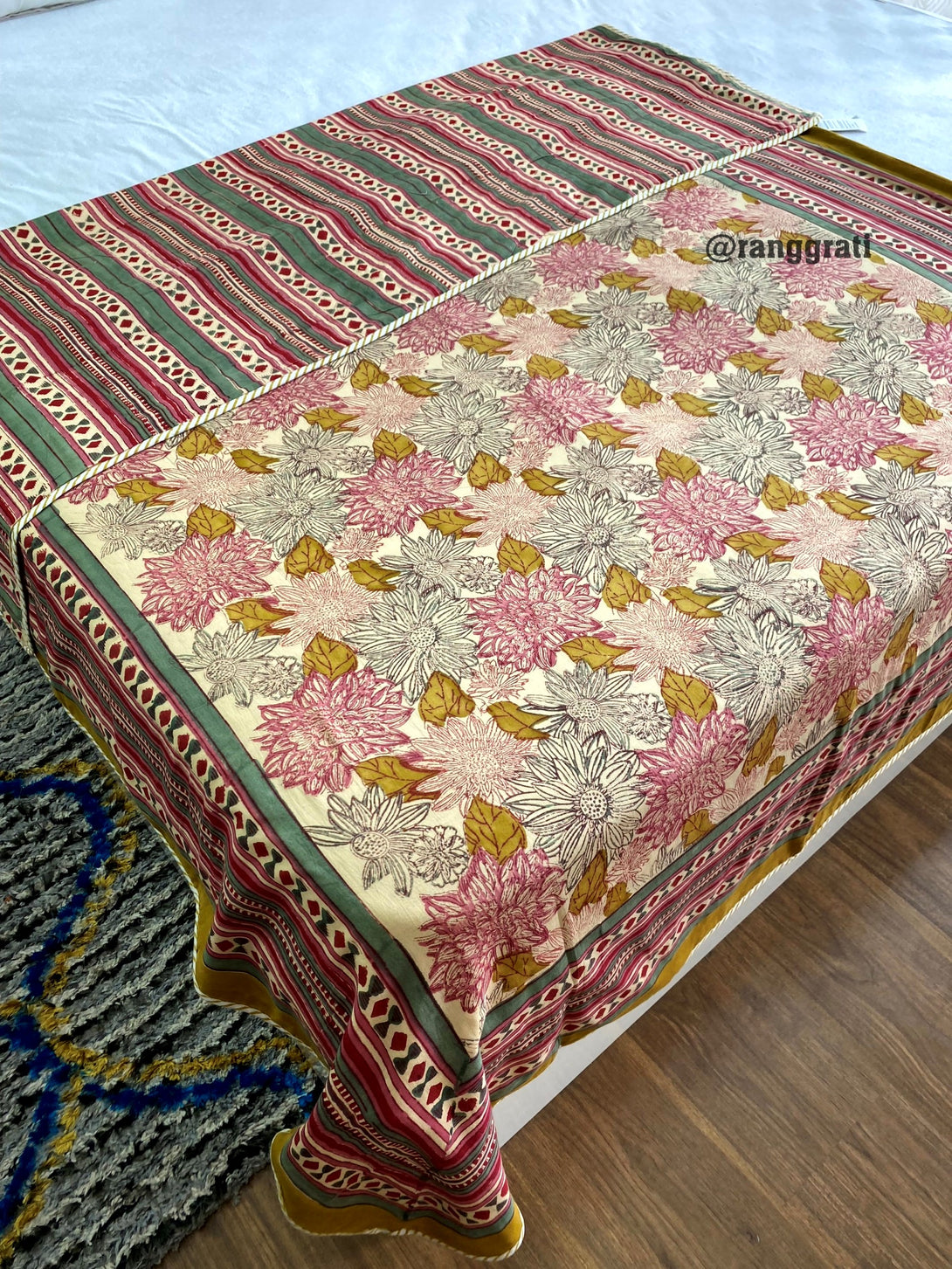 Pure Cotton Beige Floral Dohar For Single Bed Reversible
