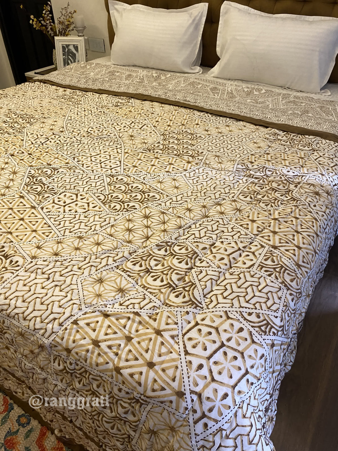 Pure Cotton Beige Geometric Double King Razai / Quilt Hand Block Jaipuri