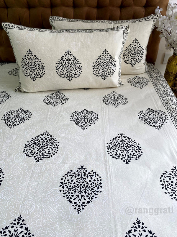 Black Paan Leaf Jaipuri Cotton Bedsheet King Size For Double Bed