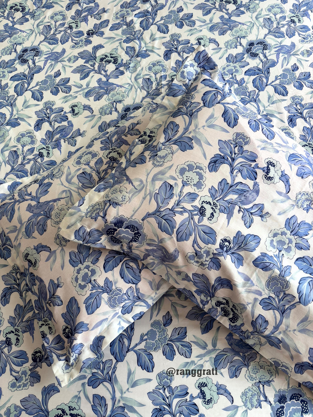 Blue White Floral Cotton Elastic Fitted Bedsheet King Size With Pillow Covers