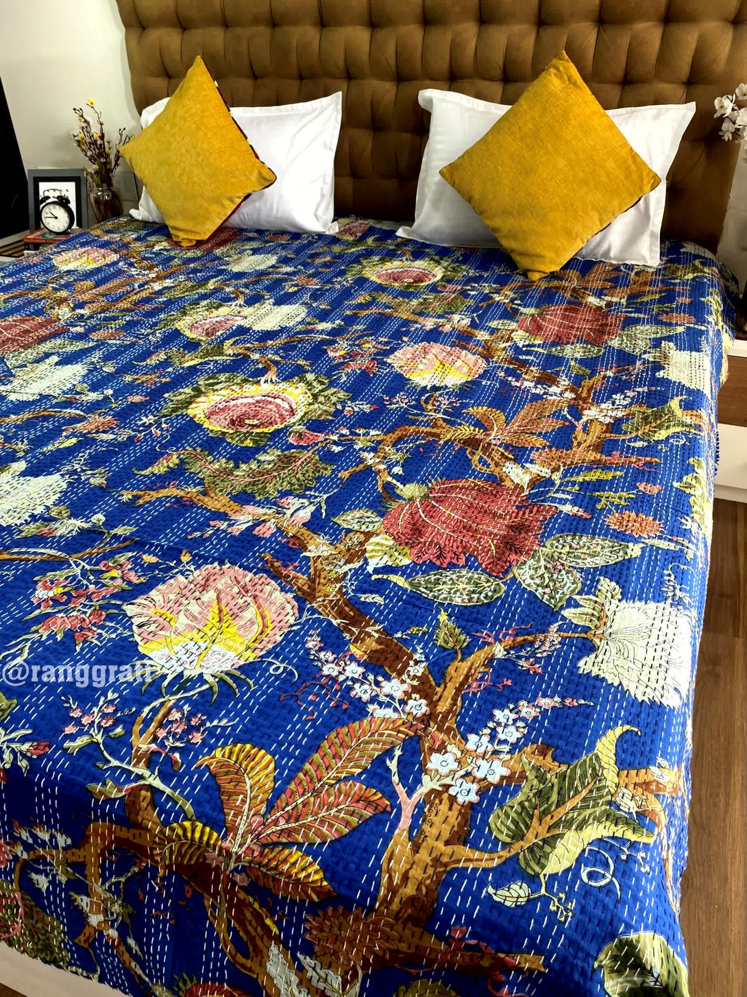 Blue Big Floral Kantha Bedcover For Double Bed King Size - Bedcover