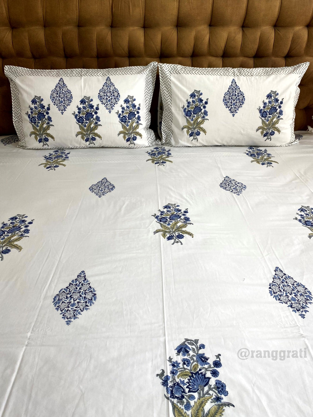 Handcrafted Blue Floral Bedsheet with Matching Mulmul Quilted Cover