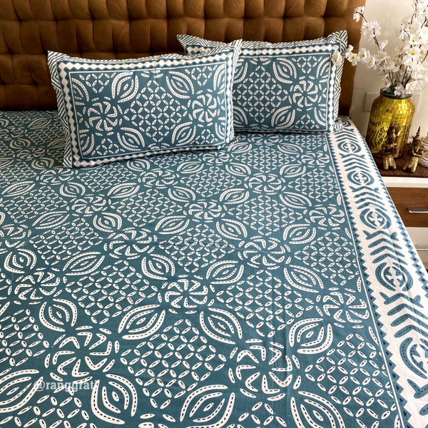 Blue Geometric Jaipuri Cotton Bedsheet Queen Size