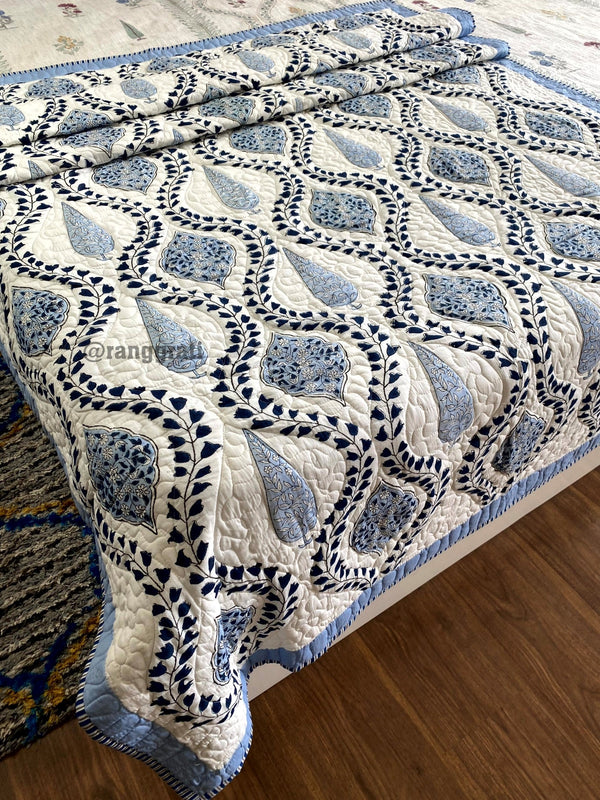 Blue Jaal Cotton Jaipuri Quilted Bed Cover For Single Bed - Bedcover