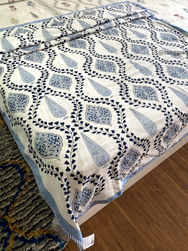 Blue Jaal Dohar For Single Bed In Mulmul Cotton Reversible - Dohar