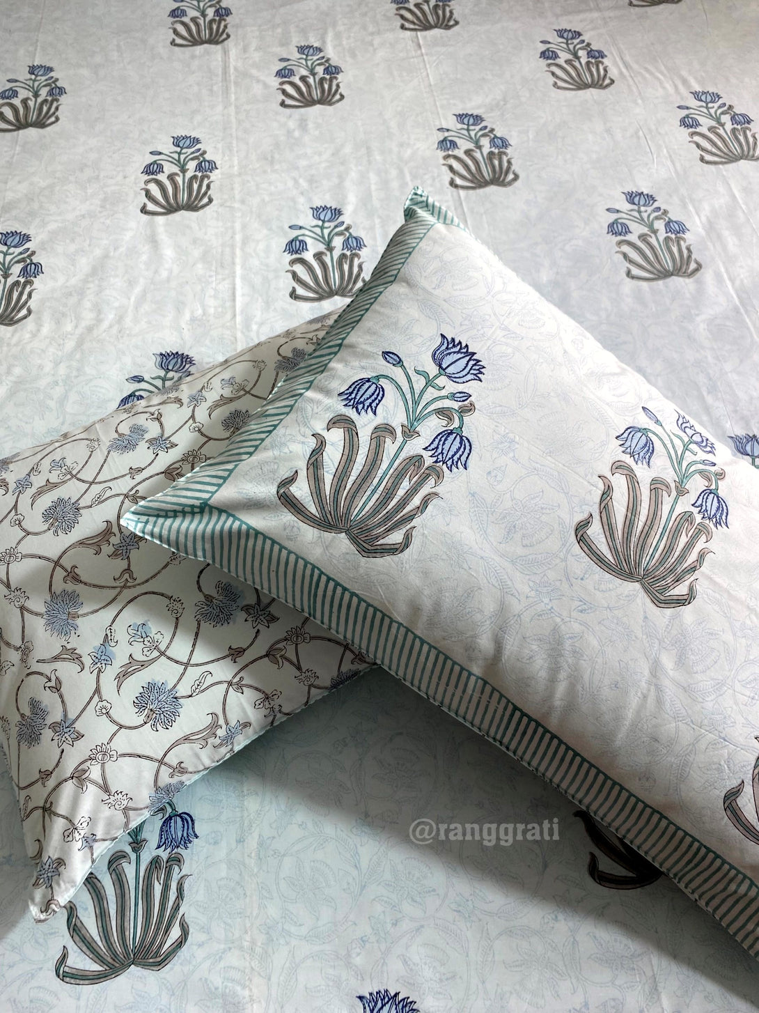 Blue Lotus Super King Size 250 TC Bedsheet Cotton Hand Block With Pillow Covers