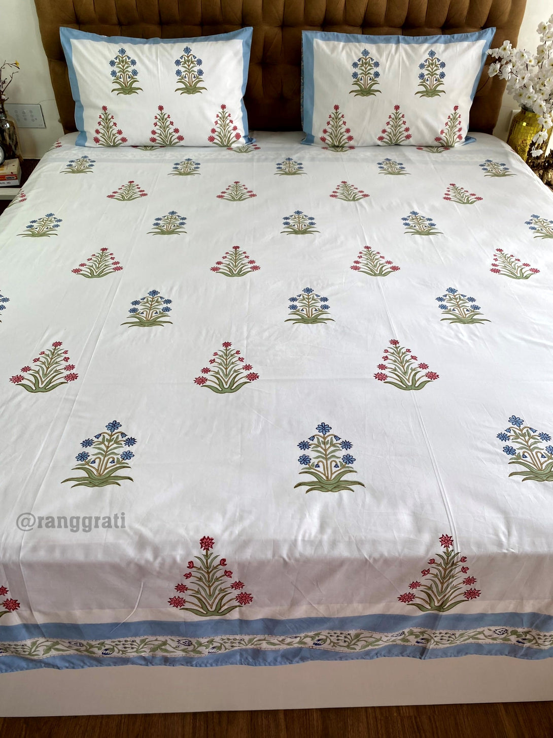 Super King Size Blue Peach Floral 250 TC Bedsheet Cotton Hand Block