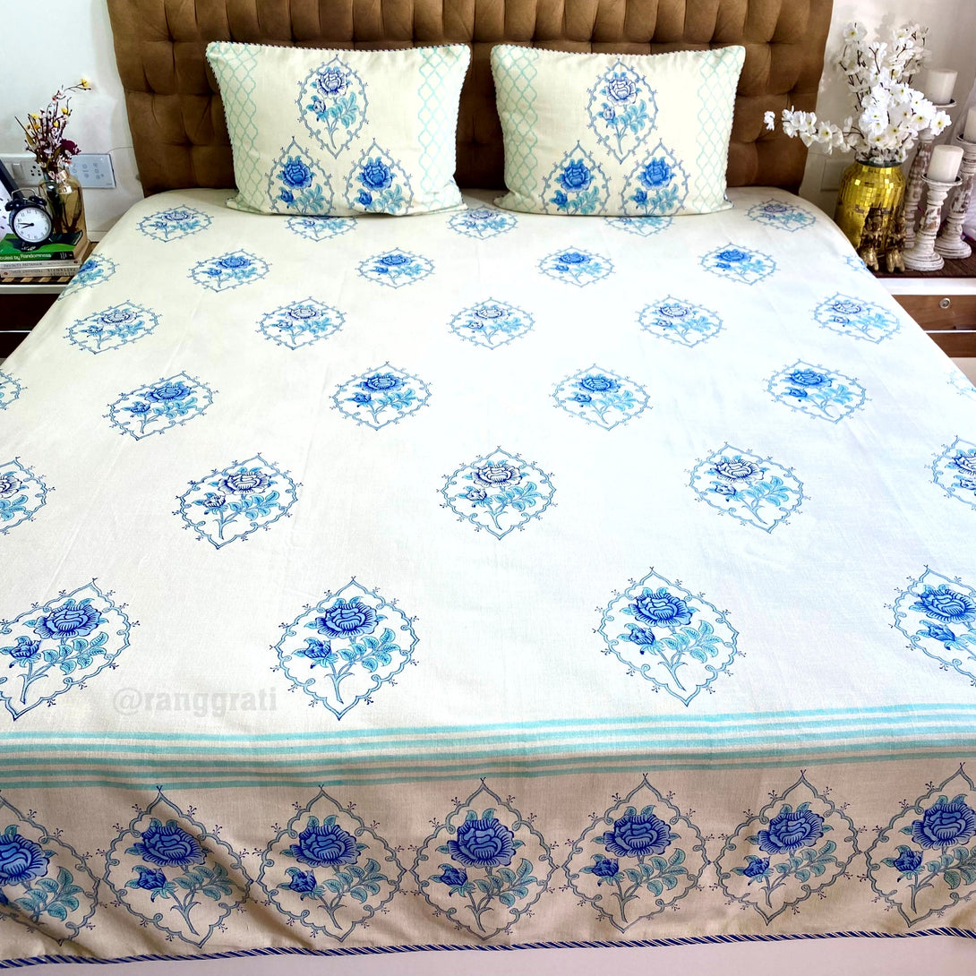 King Size Blue Roses Slub Cotton Bedcover 