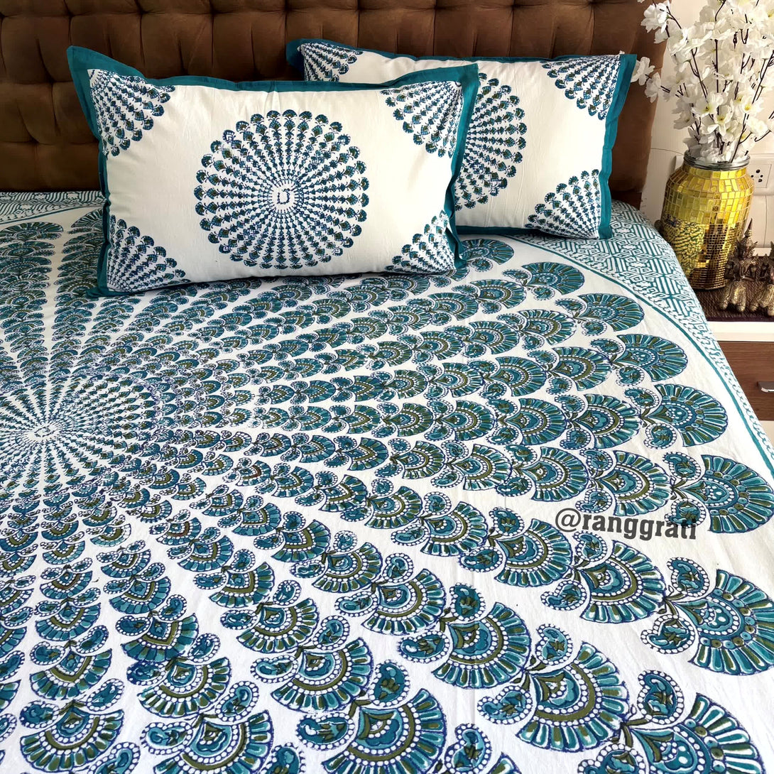 Bluish Green Geometric Jaipuri Cotton Bedsheet King Size For Double Bed - Bedsheet