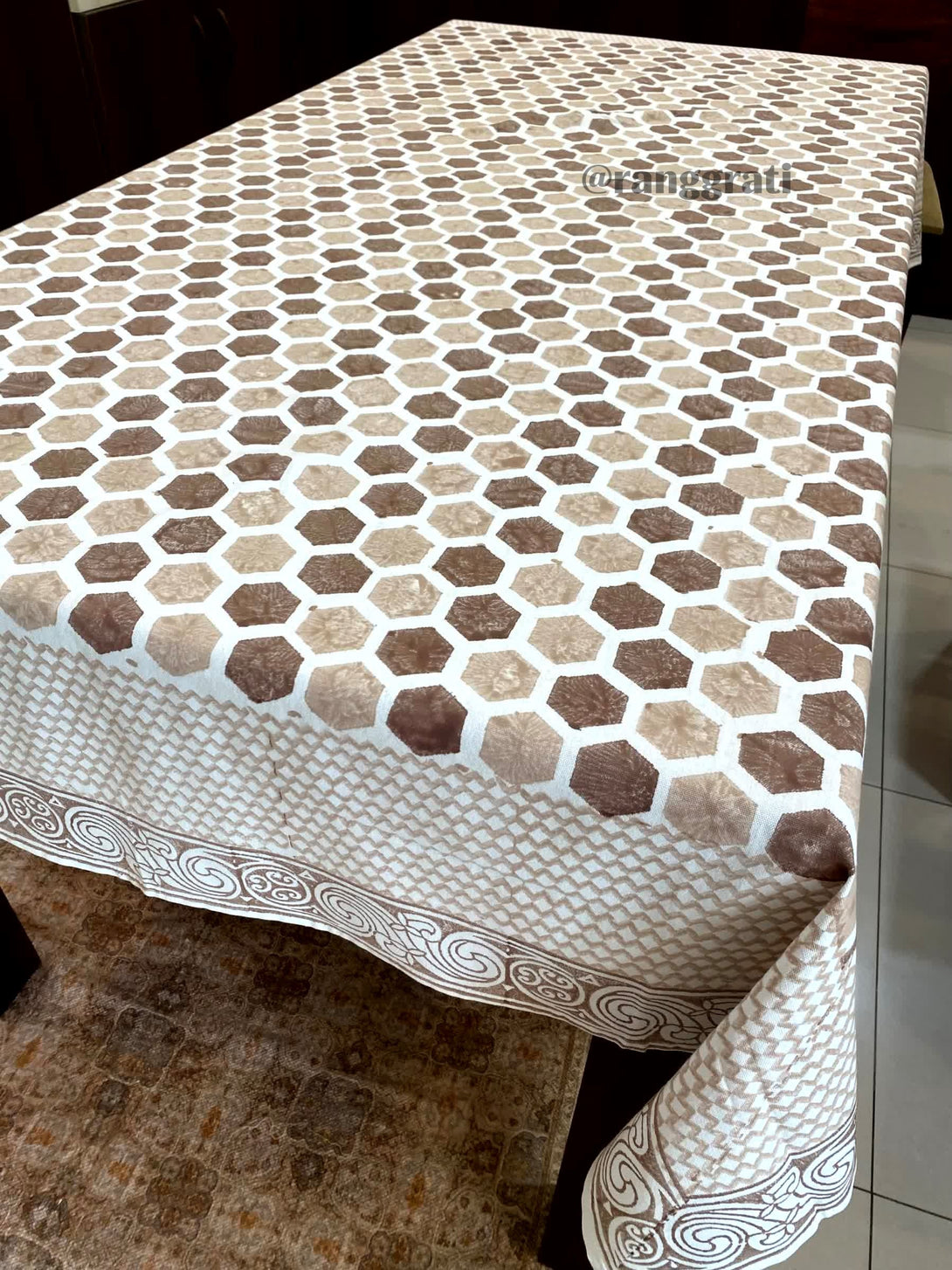 Brown Hexa Table Cover Cloth 6 Seater Dining Table Rectangular - Table Cover