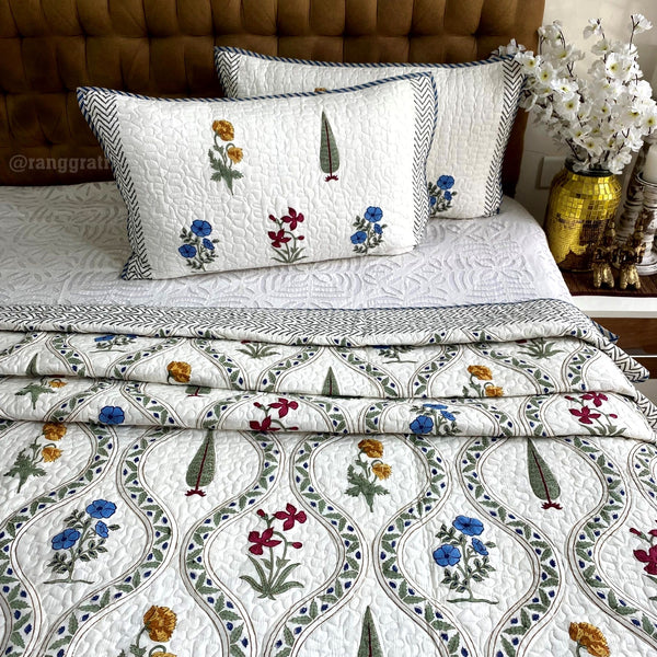 Calm Luxe Mulmul Voile Floral Quilted Bedcover Reversible King Size - Bedcover