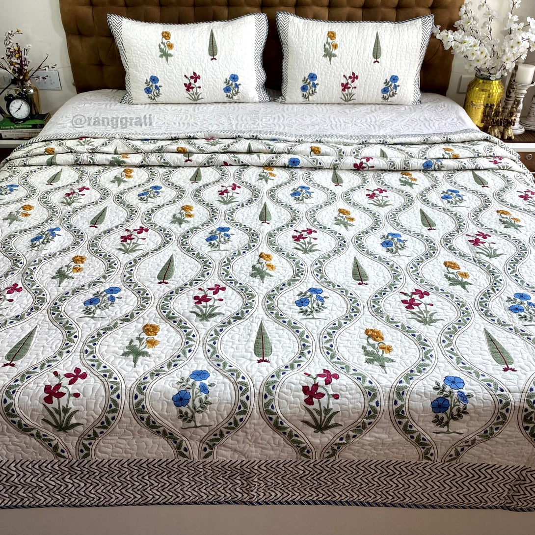 Calm Luxe Mulmul Voile Floral Quilted Bedcover Reversible King Size - Bedcover