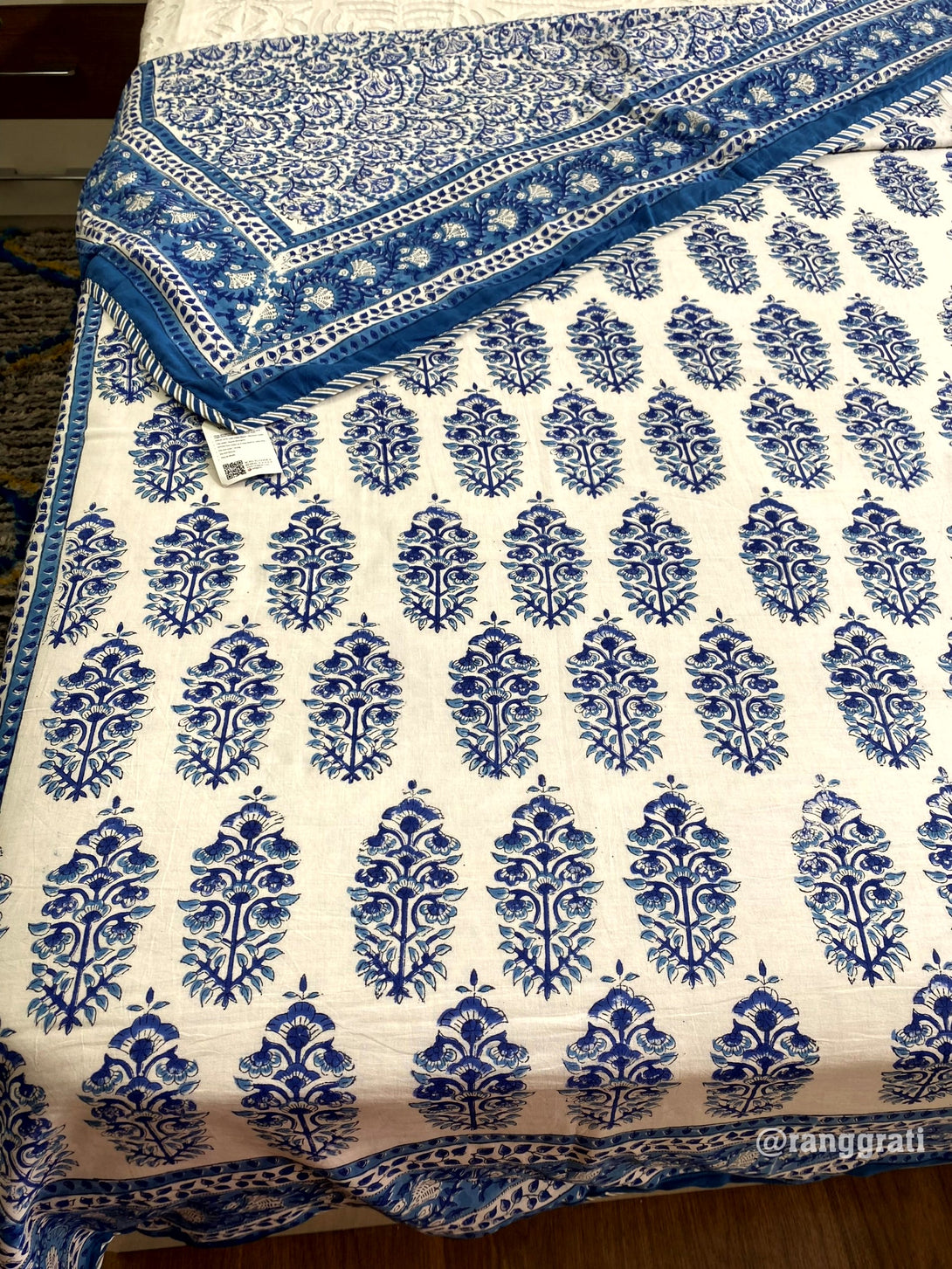 Cobalt Blue Floral Dohar For Double Bed In Mulmul Cotton King Size Reversible