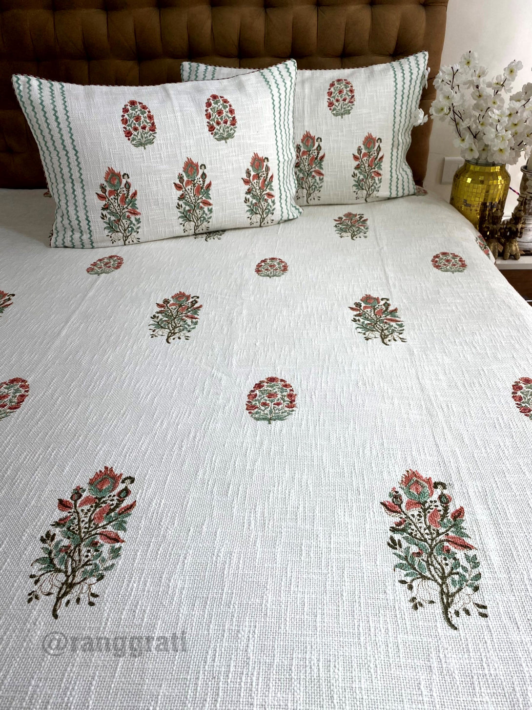 Coral Pink Floral Jute Cotton Bedcover King Size