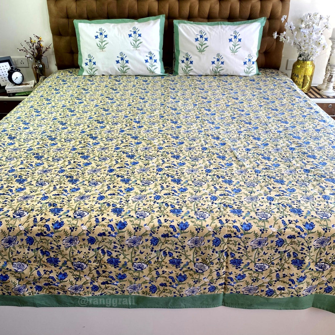 Cream & Blue Floral Super King Size 250 TC Bedsheet Cotton Hand Block - Bedsheet