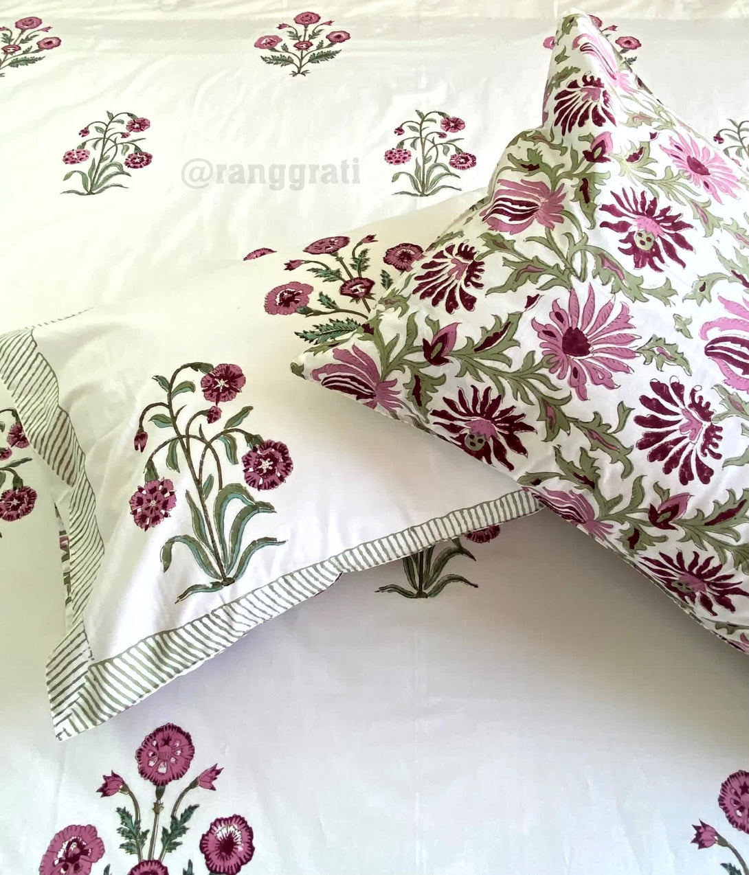 Dark Fuchsia Floral King Size 250 TC Bedsheet Pure Cotton Hand Block - Bedsheet