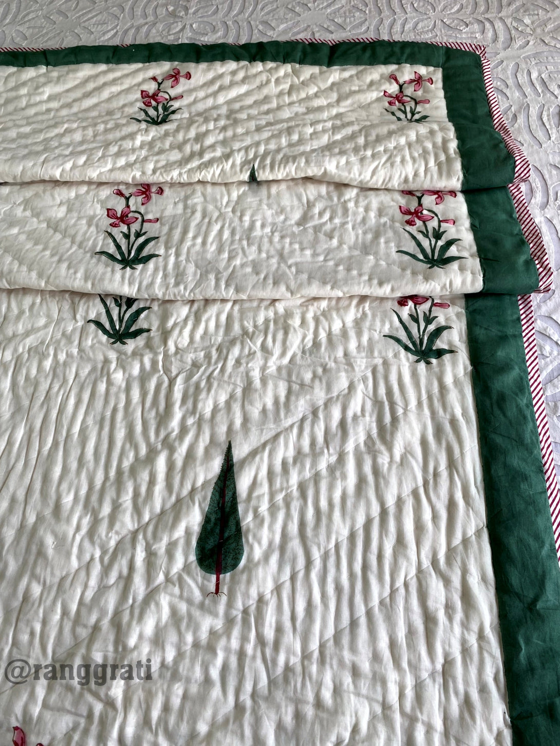 Dark Green Pine Single Bed Jaipuri Razai / Quilt