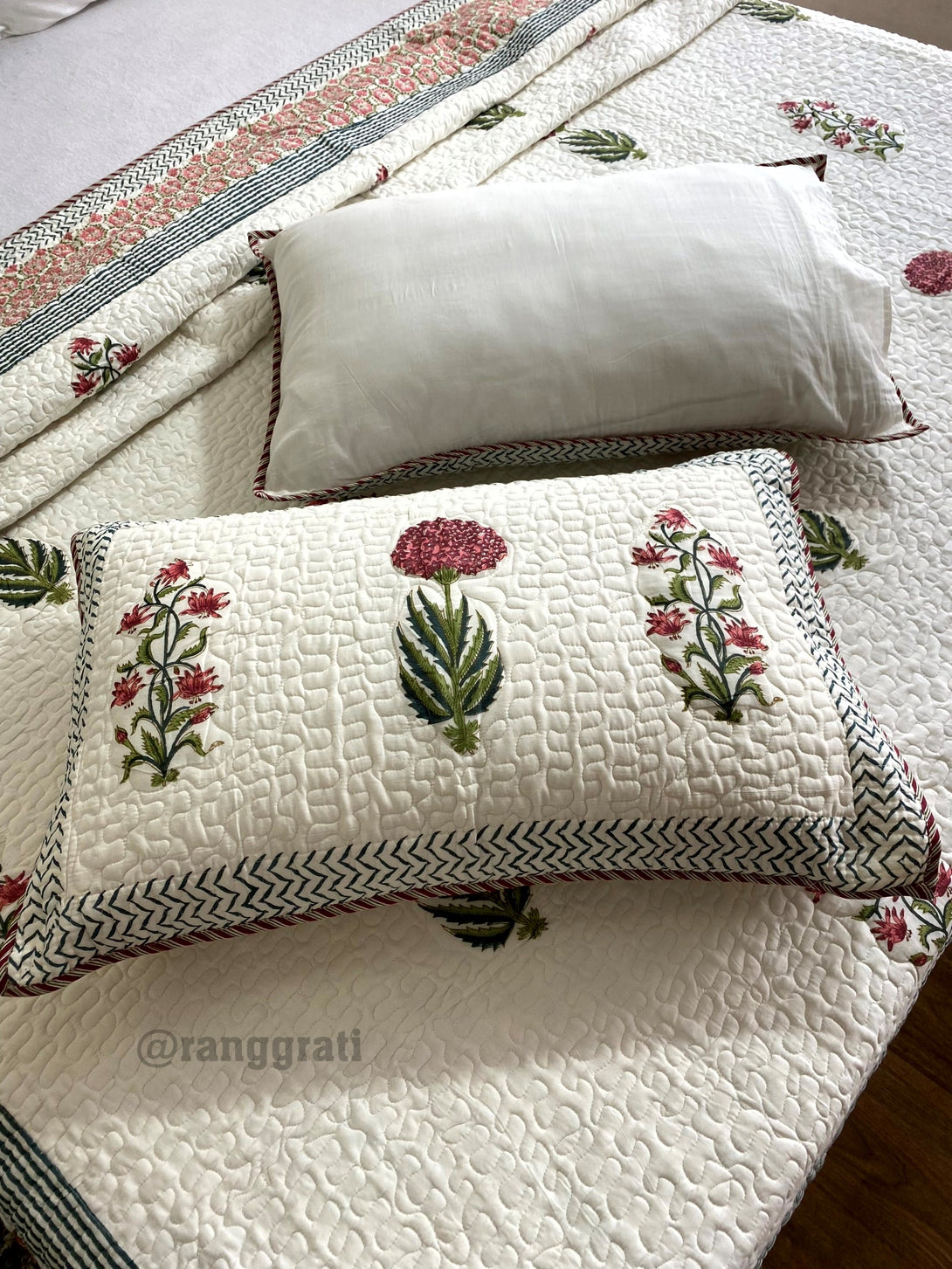 Fuchsia Pink Floral Quilted Bedcover Super King 108 X 108 Pillow Case