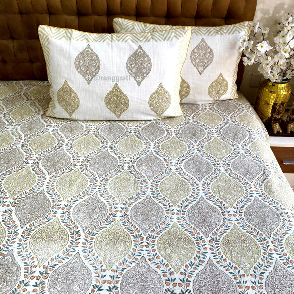 Green And Grey Ogee Patterned Slub Cotton Bedcover King Size