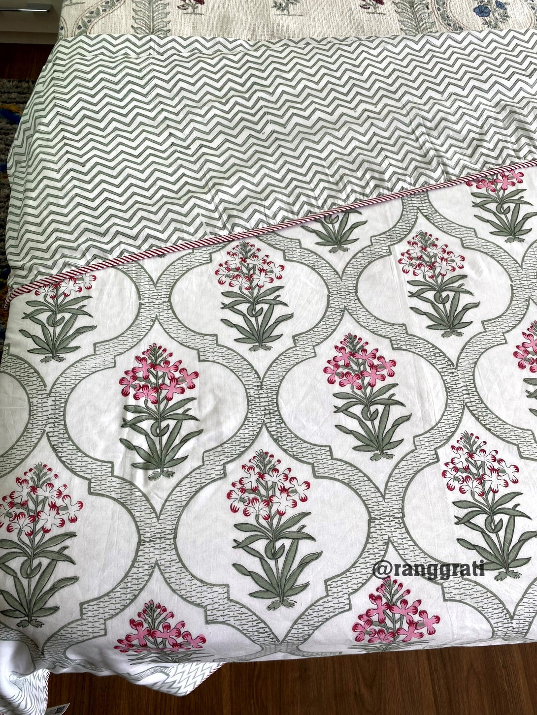 Green Border Pink Floral Dohar For Single Bed In Mulmul Cotton Reversible - Dohar