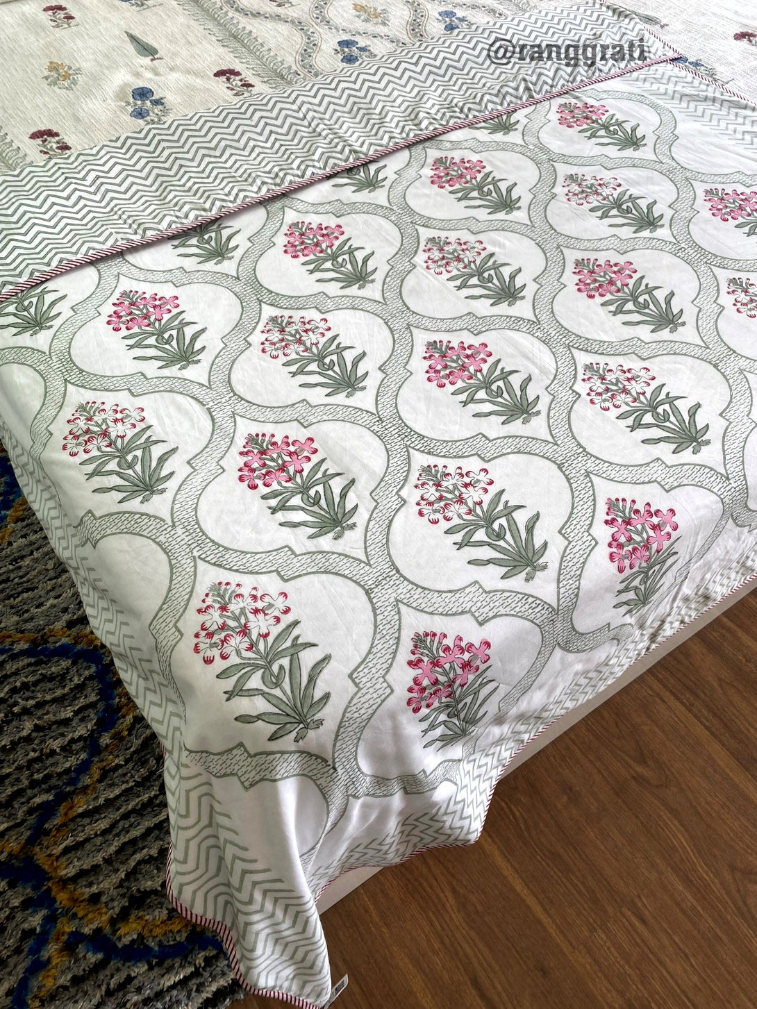 Green Border Pink Floral Dohar For Single Bed In Mulmul Cotton Reversible - Dohar