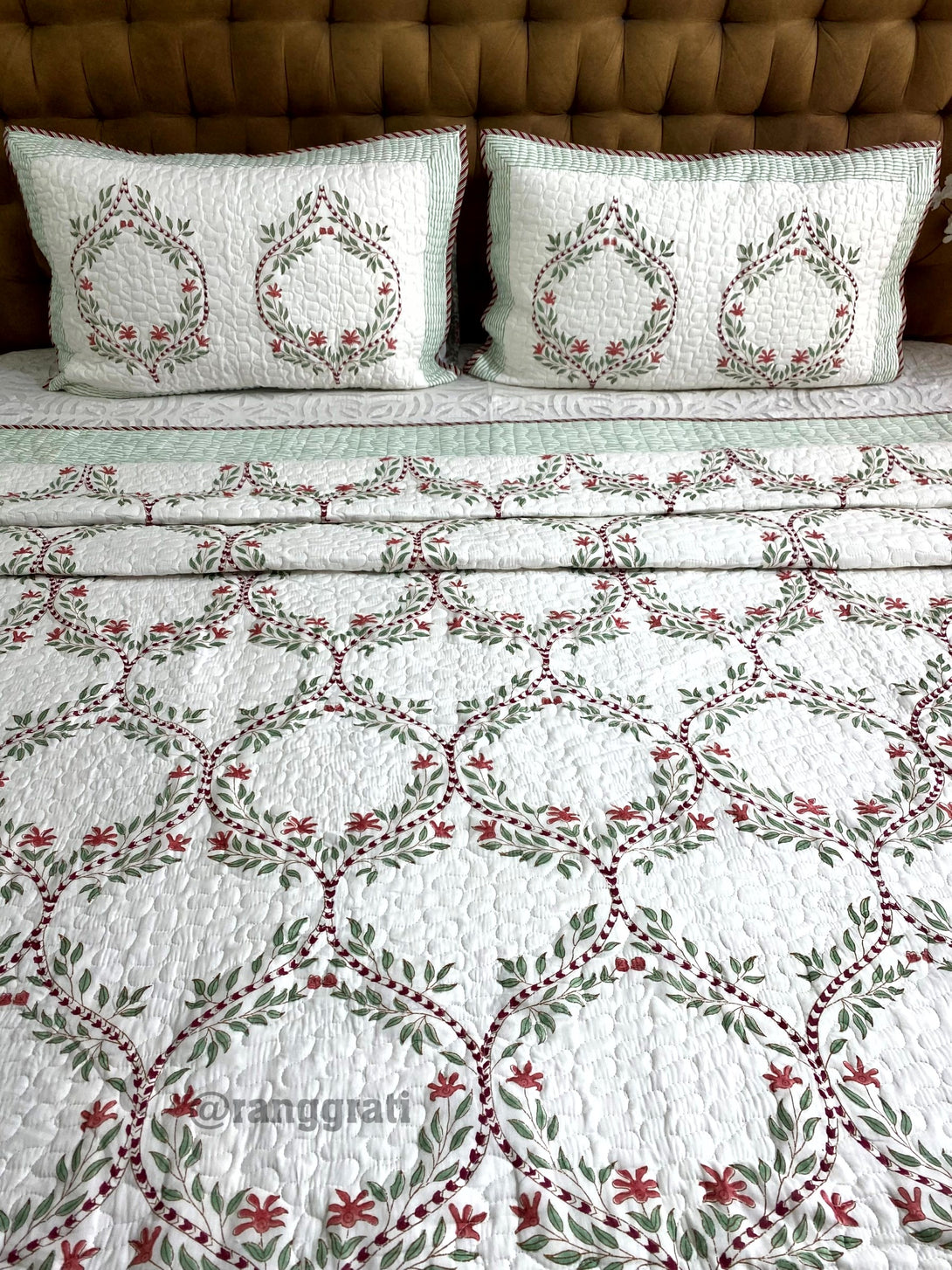 Green Jaal Floral Mulmul Voile Quilted Bedcover 90 X 108