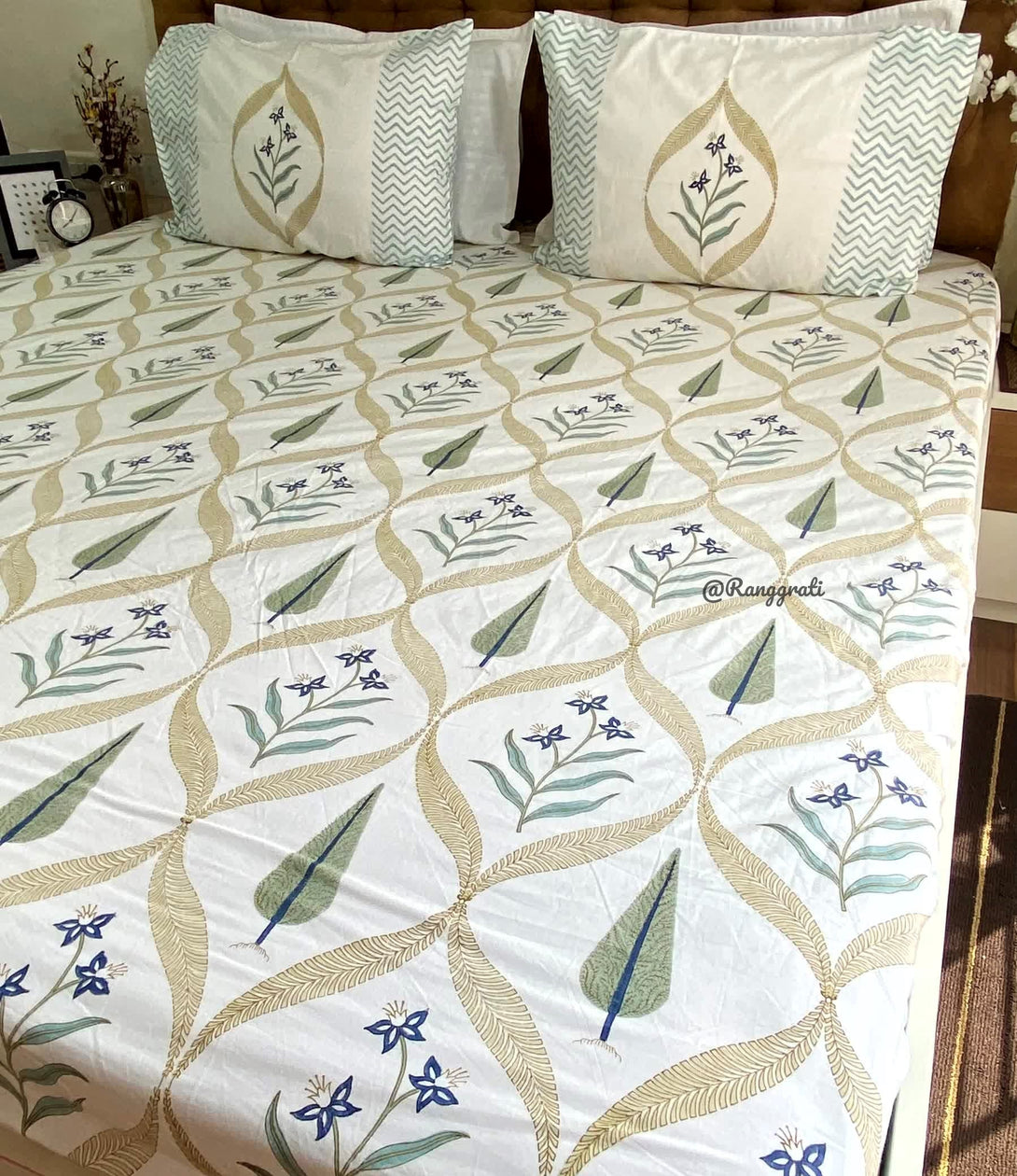 Green Jaal Pine Cotton Elastic Fitted Bedsheet King Size Hand Block - Bedsheet