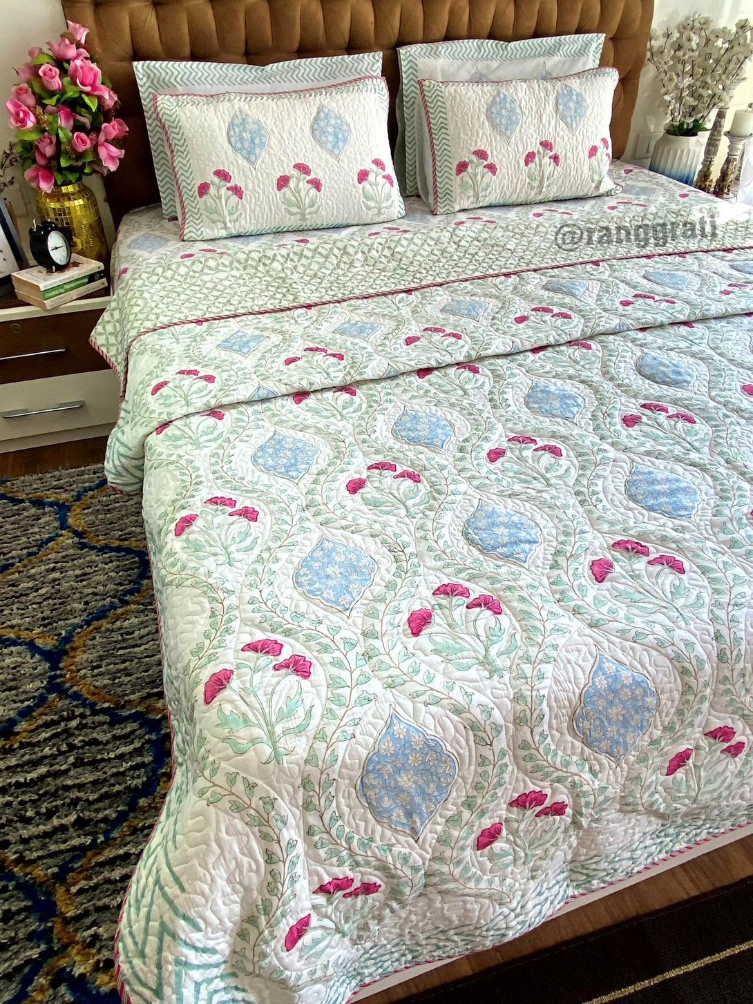 Green Jaal Pink Floral Bedsheet With Matching Quilted Bedcover Set - Bedding Set