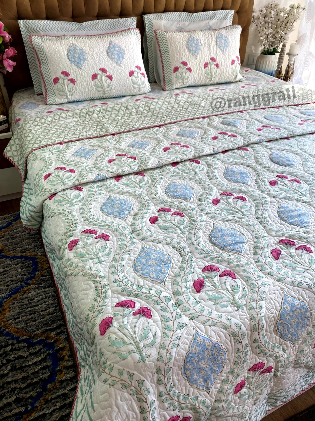 Green Jaal Pink Floral Bedsheet With Matching Quilted Bedcover Set - Bedding Set
