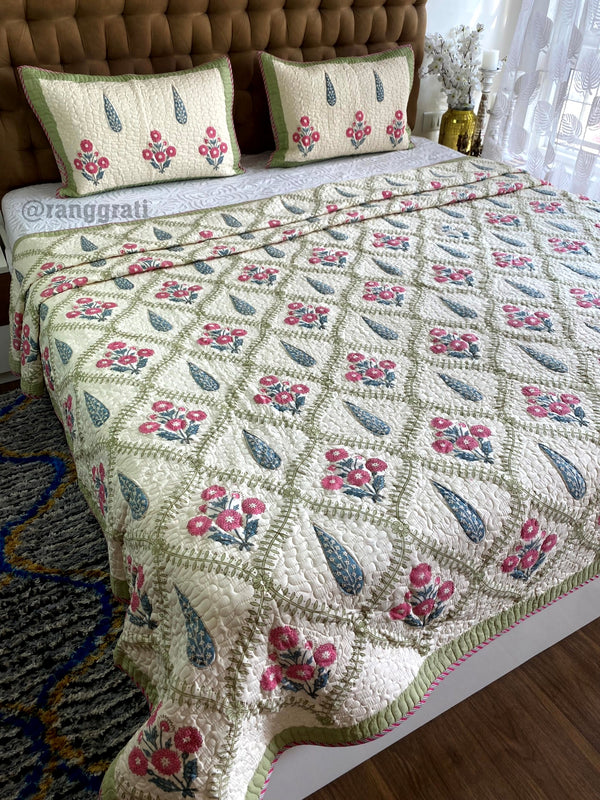 King Size Green Jaal Pink Floral Mulmul Voile Quilted Bedcover 