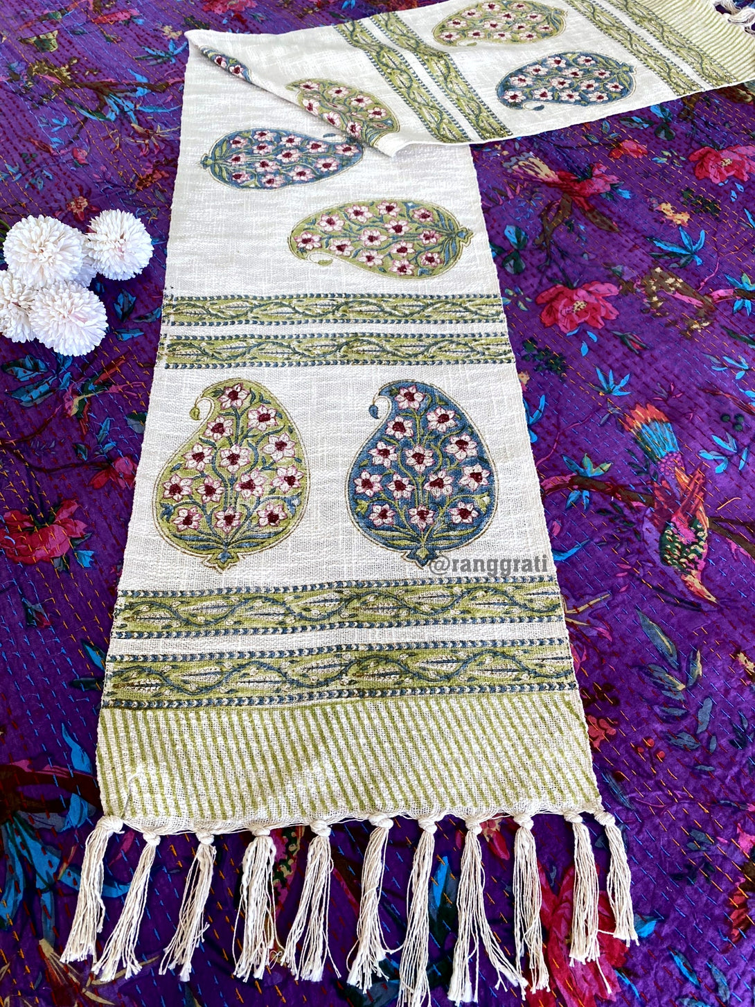 Green Paisley Jute Cotton Table Runner Hand Block Print For 6 Seater