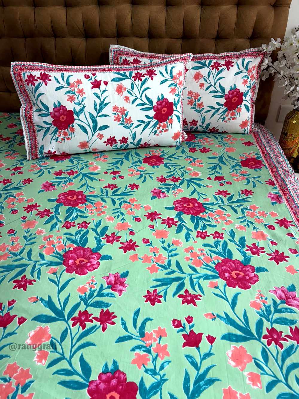 King Size Green With Red Flower Jaipuri Cotton Bedsheet 