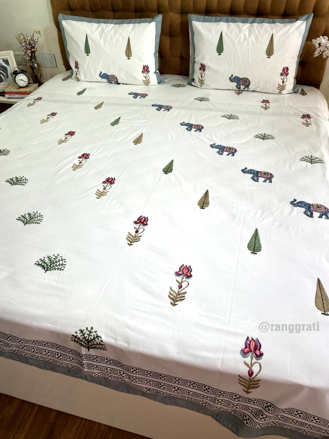 Super King Size Grey Elephants 250 TC Bedsheet Cotton Hand Block