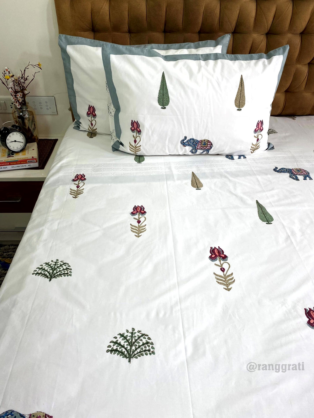 Grey Elephants Super King Size 250 TC Bedsheet Cotton Hand Block