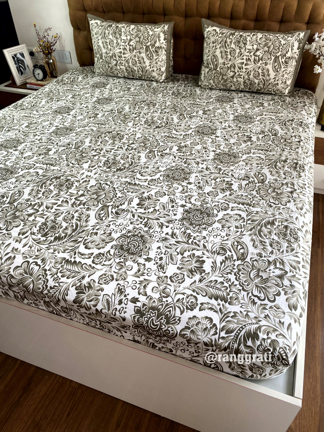 Grey Floral Cotton King Size Hand Block Elastic Fitted Bedsheet