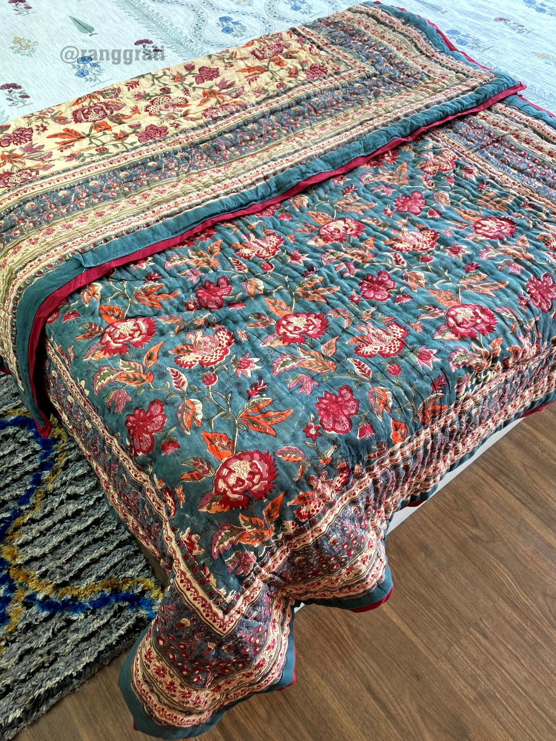 Grey Floral Single Bed Jaipuri Razai / Quilt Cotton Hand Block - Razai