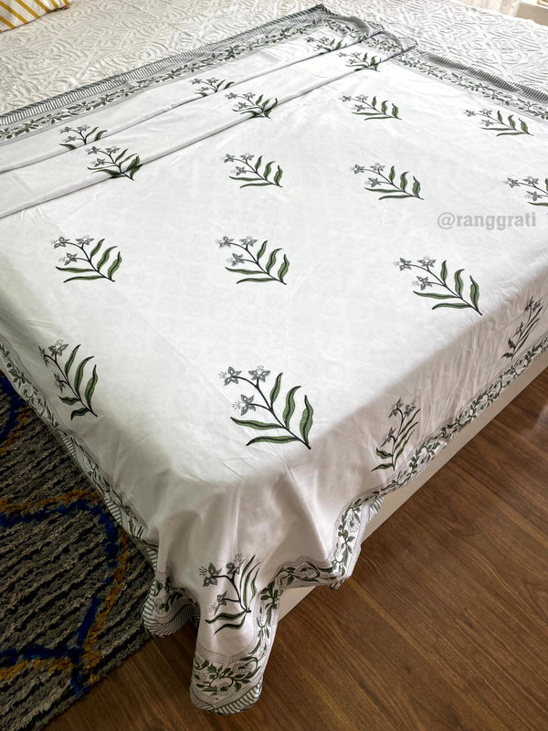 Grey Lily Floral Dohar For Single Bed In Mulmul Cotton 