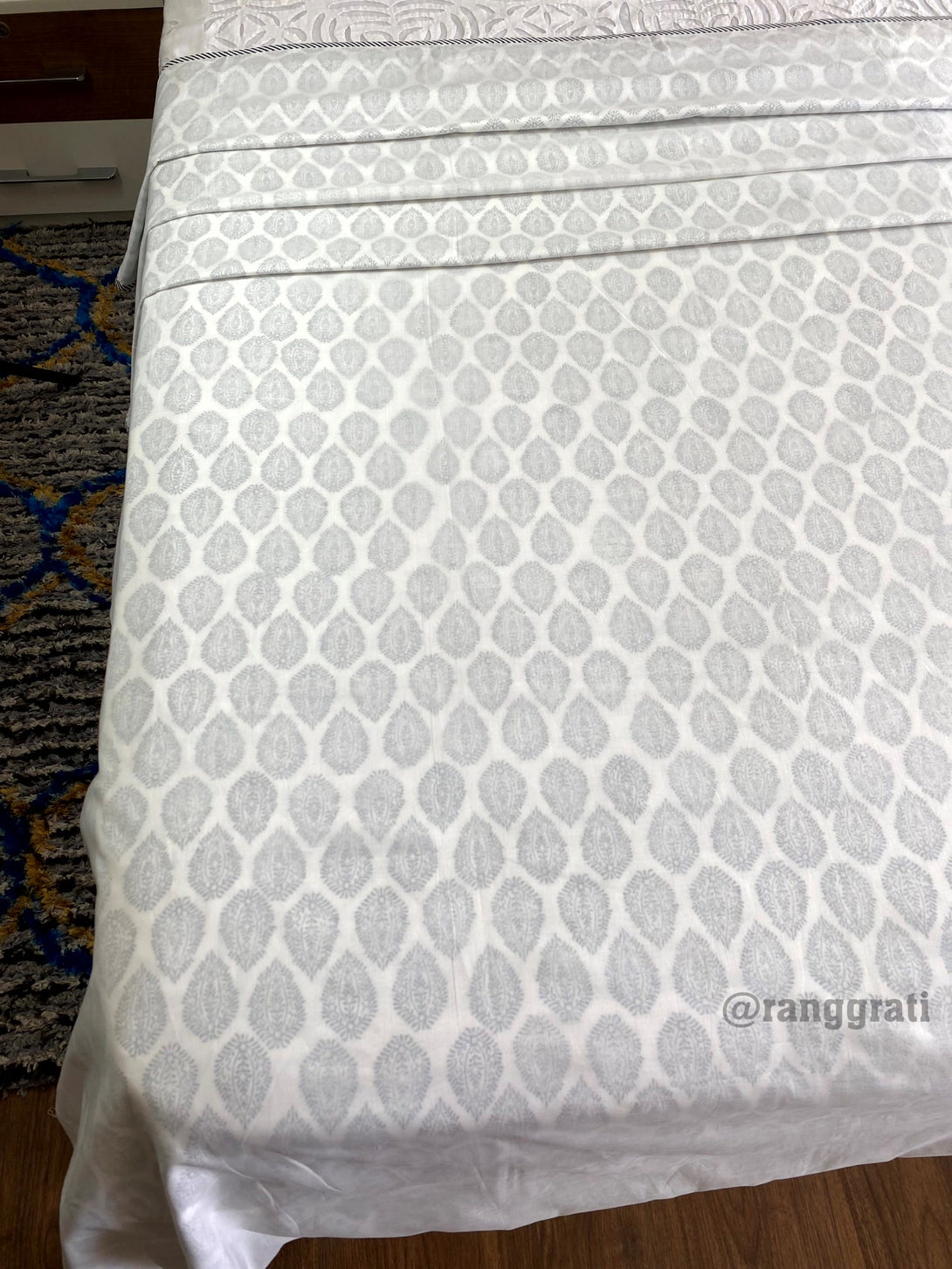 3D Grey Paisley Dohar For Double Bed In Mulmul King Size