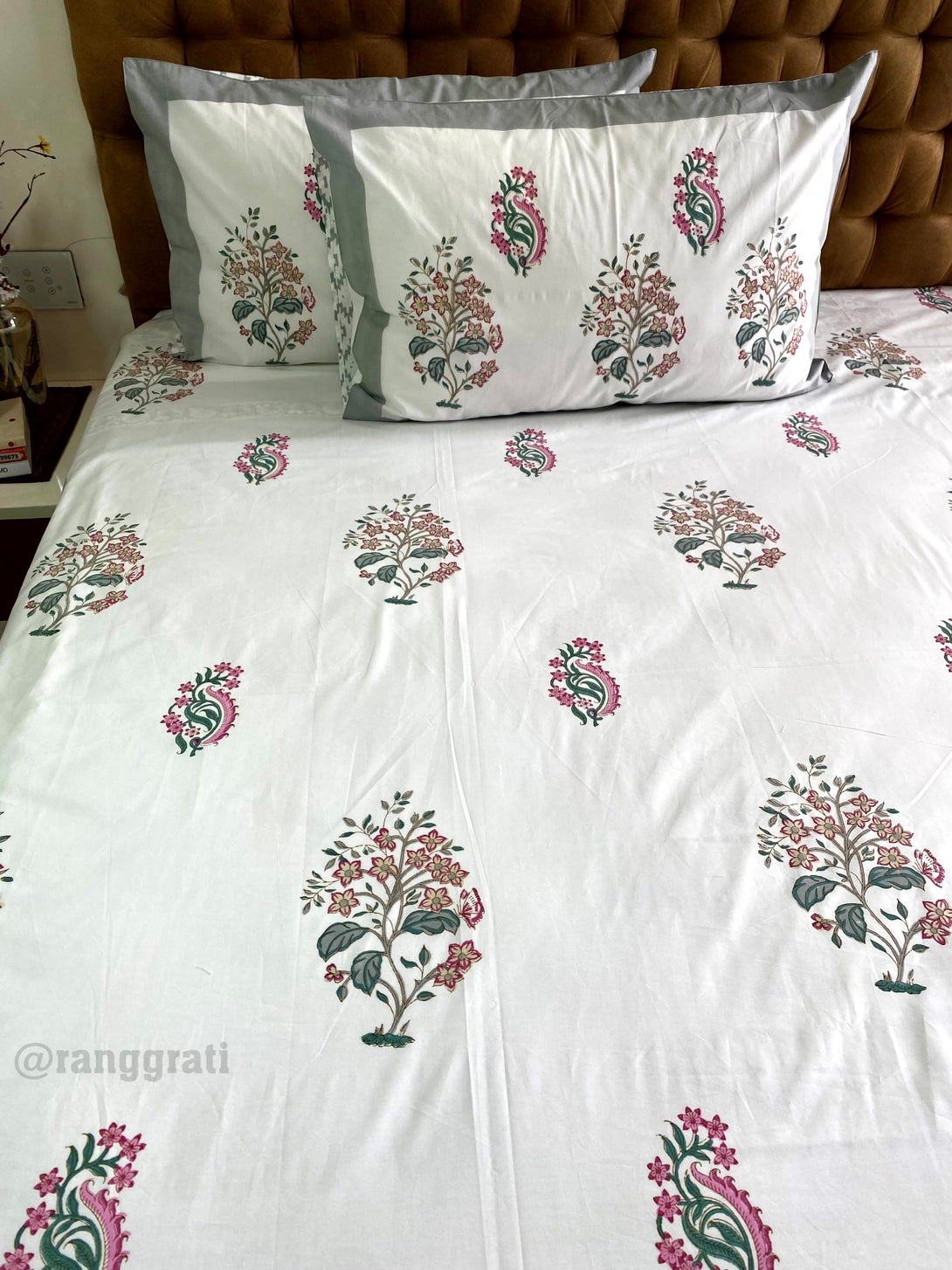 Grey Red Floral Super King Size 250 TC Bedsheet Cotton Hand Block
