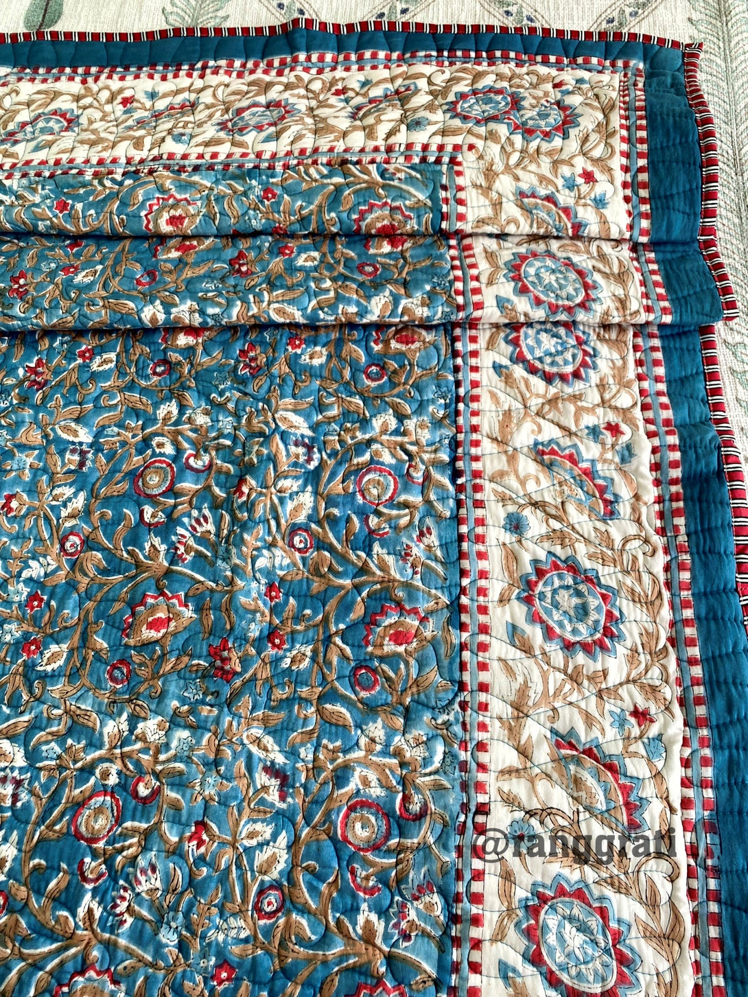 Greyish Blue Floral Cotton Jaipuri Quilted Bed Cover For Single Bed - Bedcover