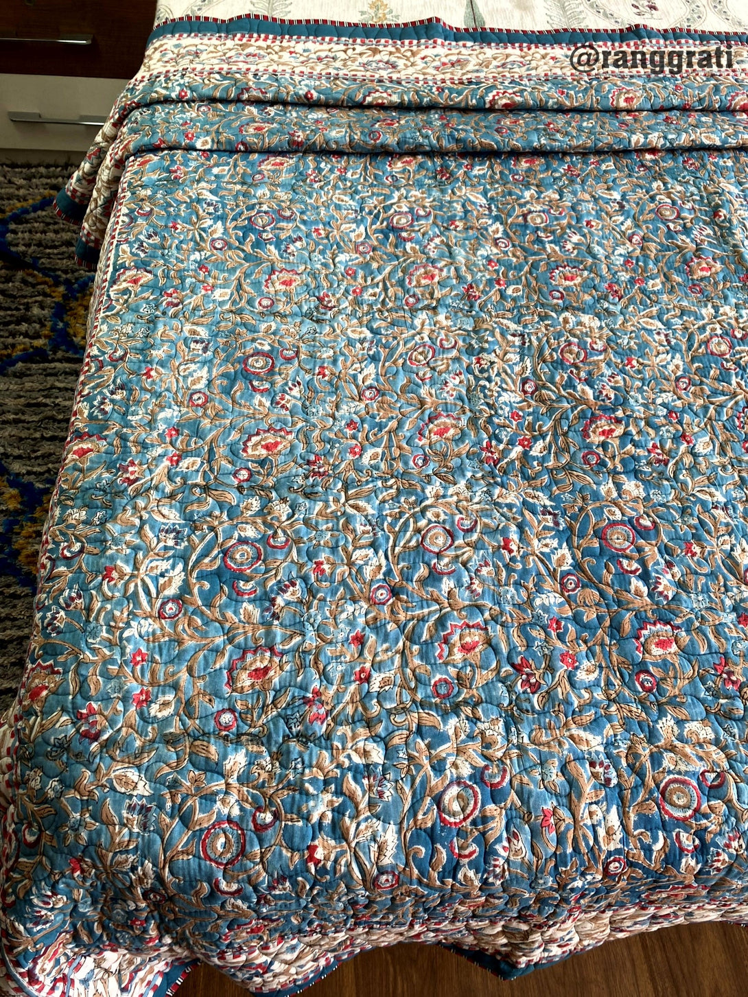 Greyish Blue Floral Cotton Jaipuri Quilted Bed Cover For Single Bed - Bedcover