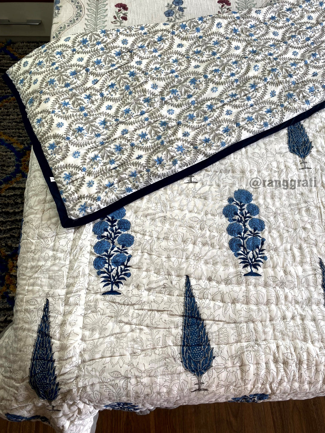 Greyish Blue Floral Single Razai / Quilt Cotton Hand Block Jaipuri Reversible