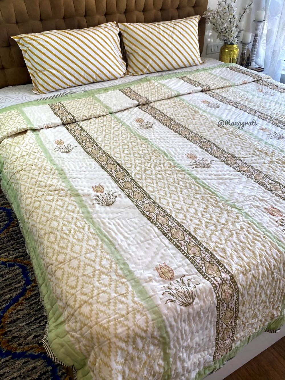 Light Green Floral Double Razai Cotton Reversible Hand Block - Razai